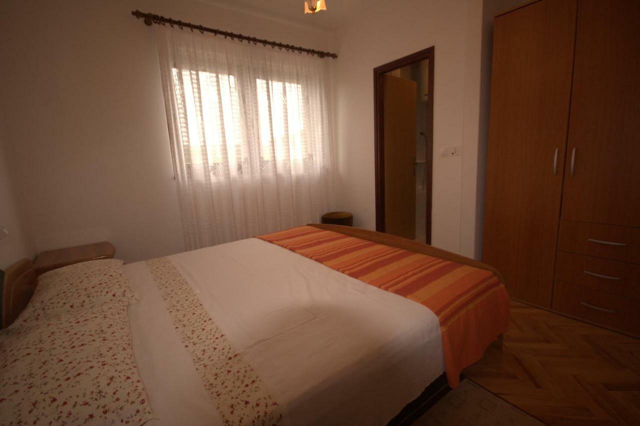 Apartments Cvelic Milovcic Малинска Екстериор снимка