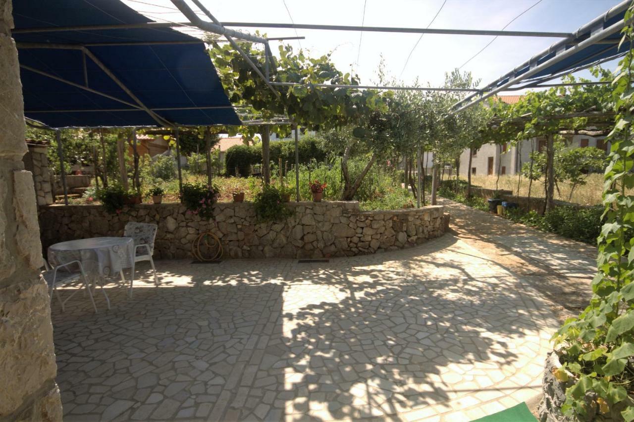 Apartments Cvelic Milovcic Малинска Екстериор снимка