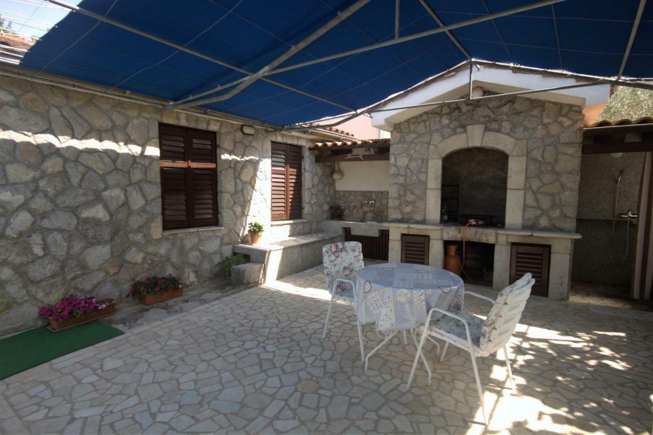 Apartments Cvelic Milovcic Малинска Екстериор снимка