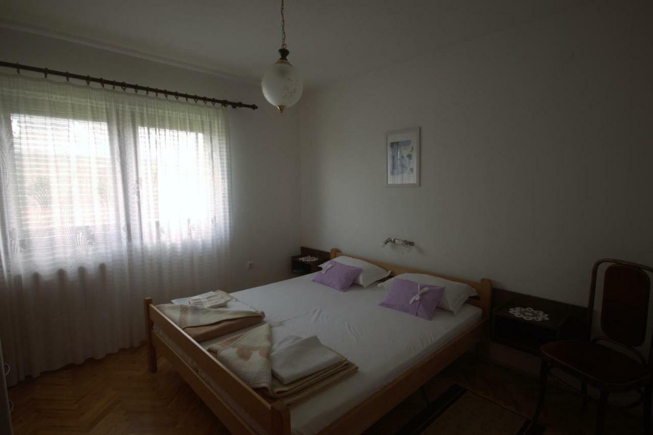 Apartments Cvelic Milovcic Малинска Екстериор снимка